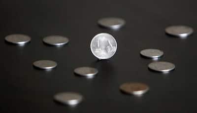 Rupee Turns Flat At 83.33 Against US Dollar In Early Trade