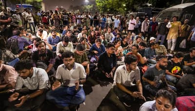 West Bengal Junior Doctors Continue Sit-In, Wait For State Government Action