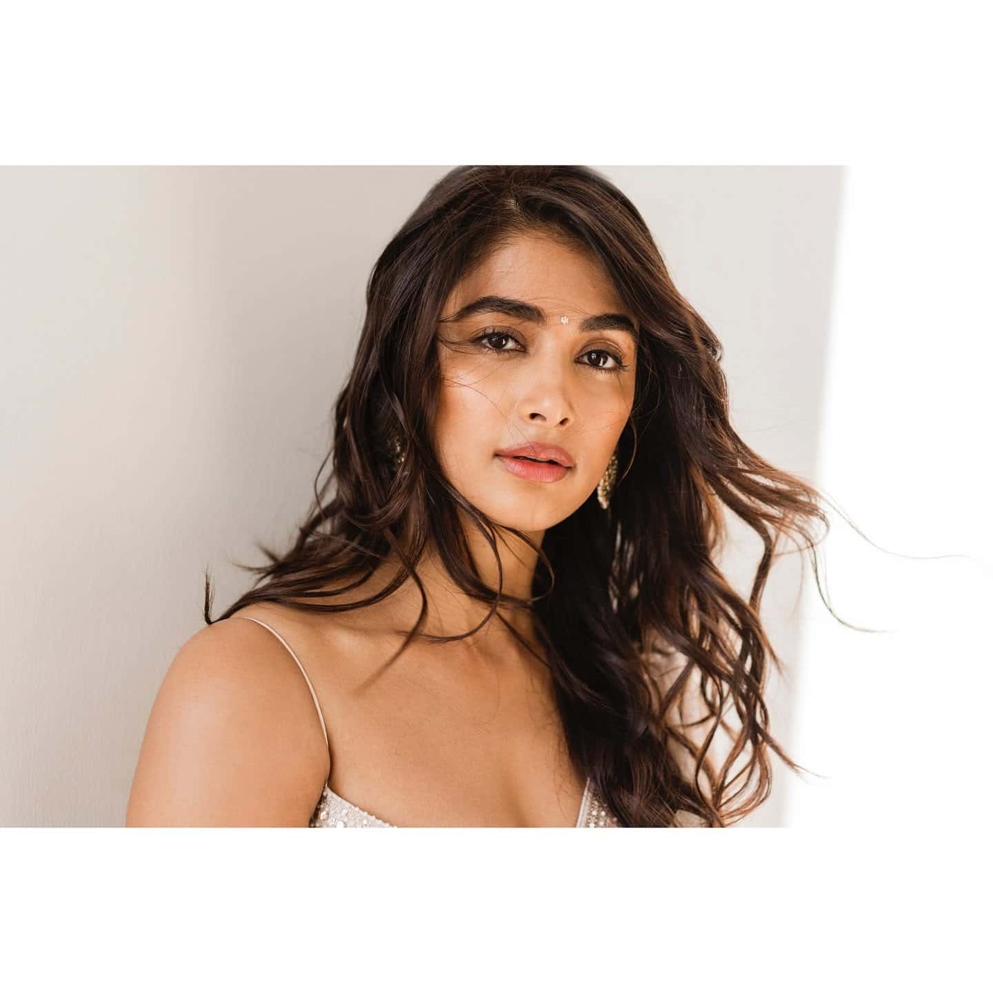 Pooja Hegde Owns the White Saree Vibe!