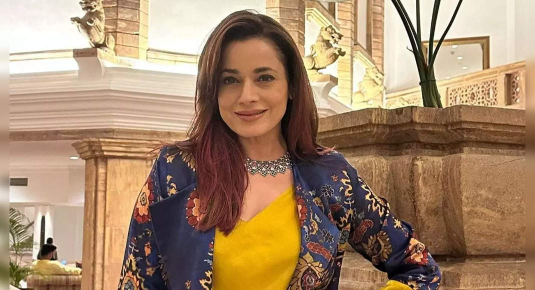 Neelam Kothari speaks out against ageism says ‘aunties’ label is uncool