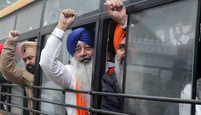 Over 2,550 Sikh Pilgrims From India Arrive In Pakistan For Guru Nanak’s 555th Birth Anniversary Celebrations