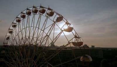 Scalp Ripped Off After Girl's Hair Gets Entangled In Ferris Wheel In UP's Kannauj | WATCH