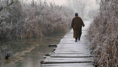 Kashmir Shivers At Minus 8 Degrees; Residents Face Power Cuts Amid Severe Cold