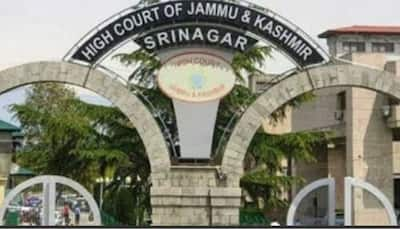 Jammu & Kashmir High Court Rules Women Lawyers Cannot Appear In Court With Covered Faces