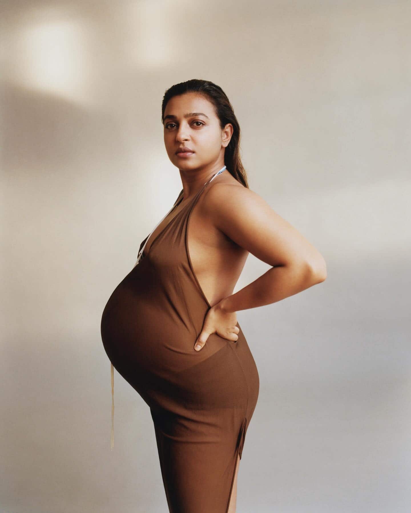 The Boldest Maternity Shoot Ever? Radhika Apte Stuns!