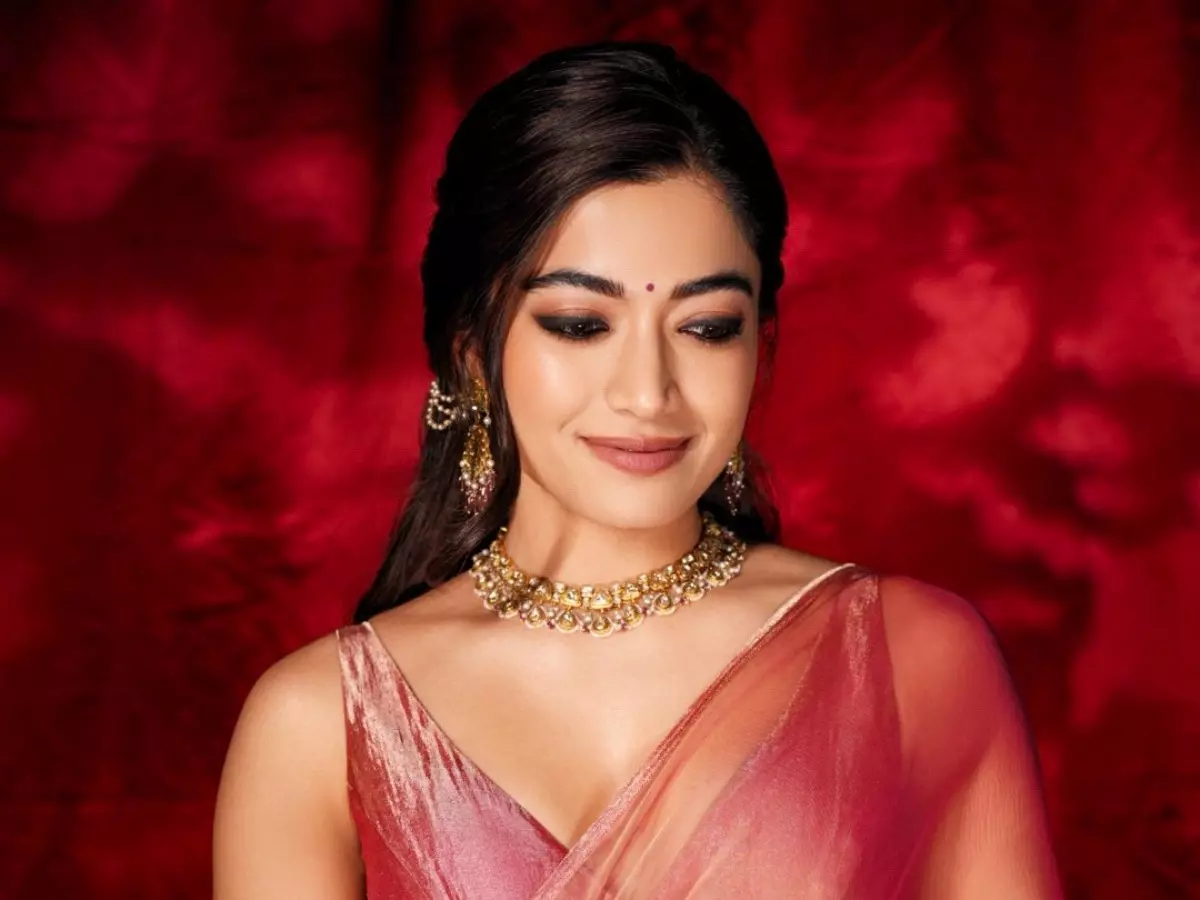 “Avunu.. Telusu.. Sorry,” says Rashmika