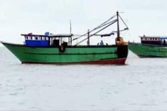 Sri Lankan Navy Apprehends 11 TN Fishermen, Takes Them To Kangesanthurai Naval Camp For Probe