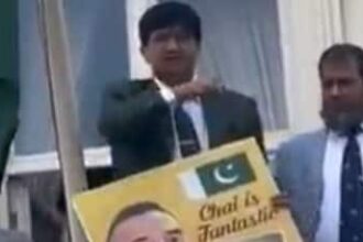 Pak Army Official Sparks Outrage With Throat Slit Gesture At London Protest Against J&K Attack- Video