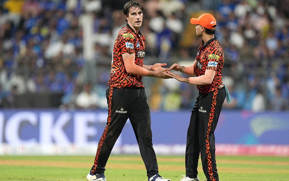 1744910886231_pat-cummins-and-abhishek-sharma Pat-Cummins-and-Abhishek-Sharma