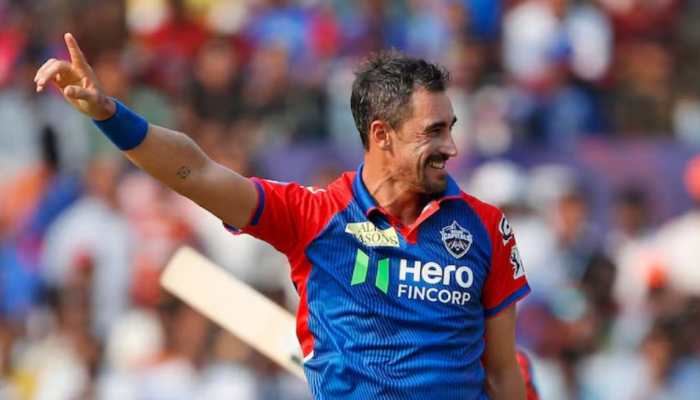 Mitchell Starc’s IPL 2025 Exit Shakes Up Delhi Capitals’ Playoff Hopes