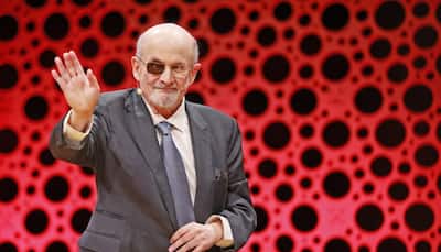 Man Who Blinded Rushdie In One Eye Sentenced To 25 Years