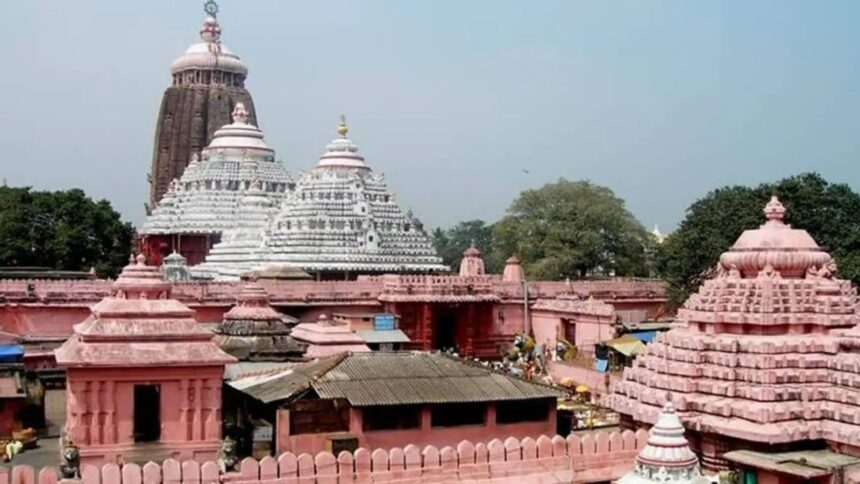 Puri Jagannath Temple, Puri Jagannath Temple servitor controversy, Jagannath temple, Puri servitor suspension, Digha temple, Shri Jagannath Temple Act, Puri servitor disciplinary action, Mamata Banerjee, Puri Jagannath Temple servitor show cause notice, Nabakalebar ritual, Digha temple inauguration, Digha temple, Digha temple kolkata, Ramakrushna Dasmohapatra, Indian express