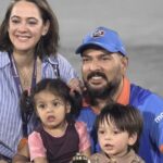 Yuvraj Singh and family
