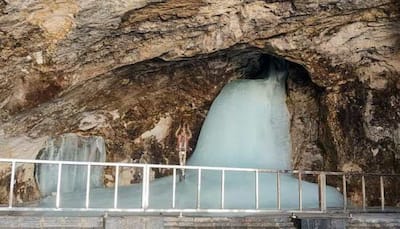 Amarnath Yatra 2025: LG Manoj Sinha Reviews Security, 581 CAPF Companies, 250 Buses Deployed