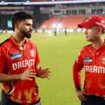 Punjab Kings skipper Shreyas Iyer with coach Ricky Ponting. (Sportzpics for IPL)