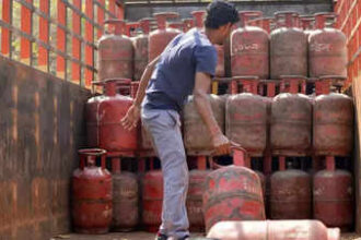 7kg or 10kg switch in the offing? LPG dealers wary, consumers worried