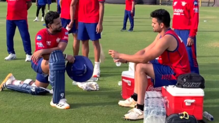 Rishabh Pant and Arjun Tendulkar had a candit chat during LSG's training session for IPL 2026. (X/Lucknow Super Giants)