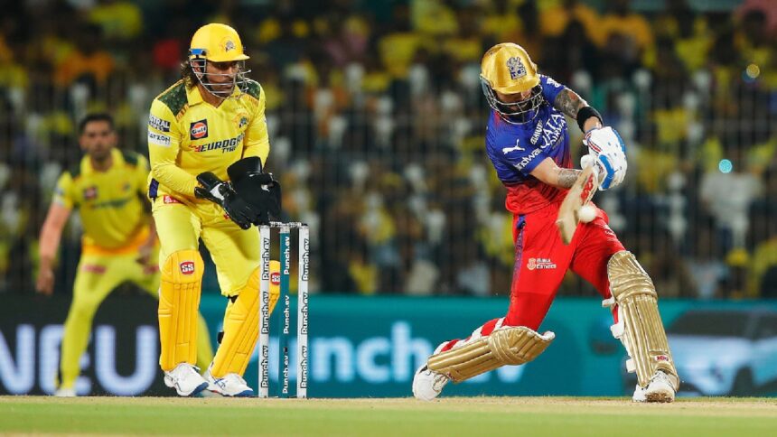 IPL 2026: MS Dhoni and Virat Kohli are in with a chance to break contrasting records this season. (Sportzpics)