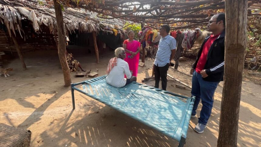 fight against malaria, malaria, malaria cases, Malaria vaccine, Gadchiroli fight against malaria, Gadchiroli malaria cases, Gadchiroli pujaris fight against malaria, Indian express news, current affairs
