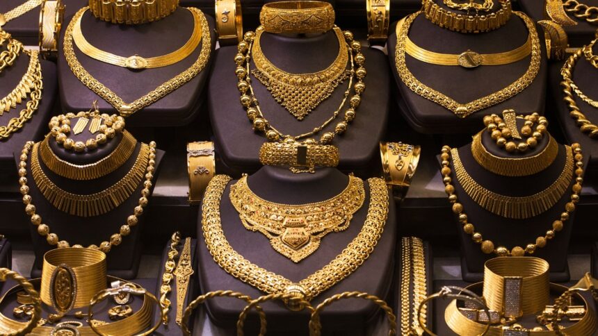 Gold Price Today in India: Check the gold rate in India today, March 26; Carat wise and city wise price list below. (File Image)