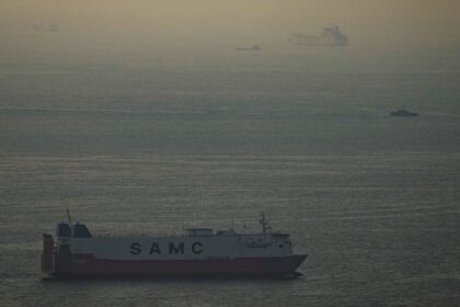 trump iran strait of hormuz