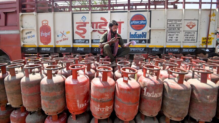 The ministry urged people to avoid unnecessary or panic booking of LPG refills and advised not to believe or circulate misinformation.