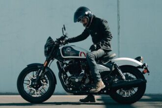 Royal Enfield offers a wide range of genuine accessories for the Royal Enfield Shotgun 650.