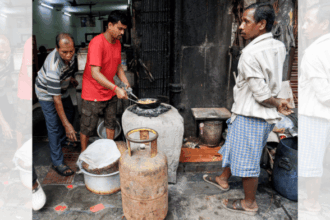 Eateries have reported an LPG shortage after commercial cylinder supplies were cut due to disruptions. | ANI