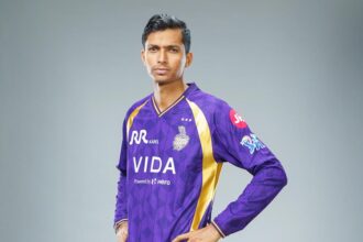 'To teri kyu g....d me dard ho rha h' - Navdeep Saini's brutal attack at fan after KKR lose back-to-back matches