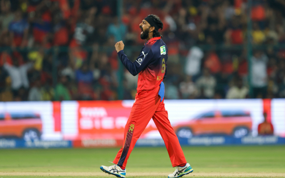 1775408410304_fotojet Krunal Pandya