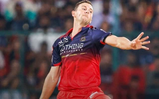 1776334756607_fotojet-8-1 'I don’t have the skills of someone like Bumrah' - Josh Hazlewood on how he executes T20 bowling