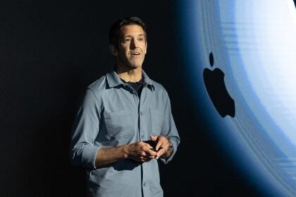 John Ternus | Photographer: Adam Gray/Bloomberg