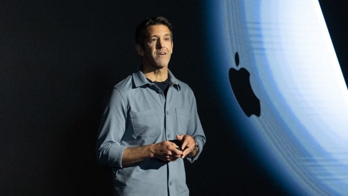 John Ternus | Photographer: Adam Gray/Bloomberg