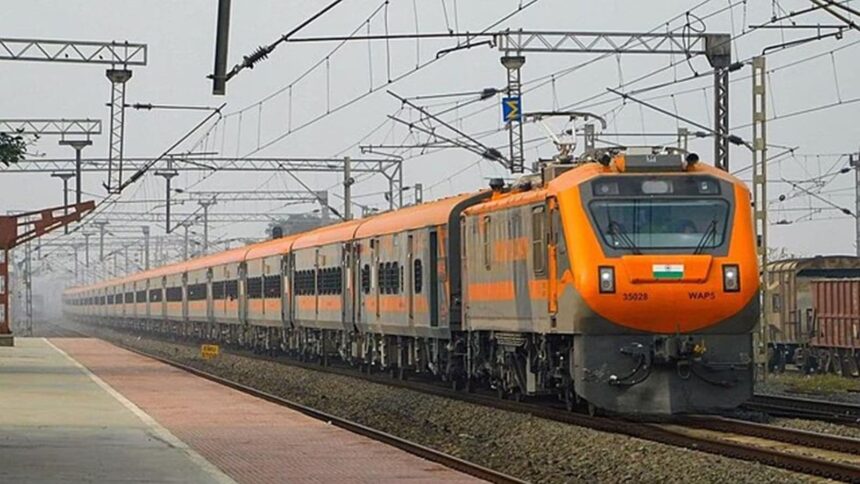 Banaras–Hadapsar Amrit Bharat Express connects Uttar Pradesh and Maharashtra (Image: Ministry of Railways)