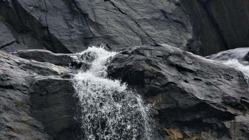 Andhra Pradesh minor girls drown