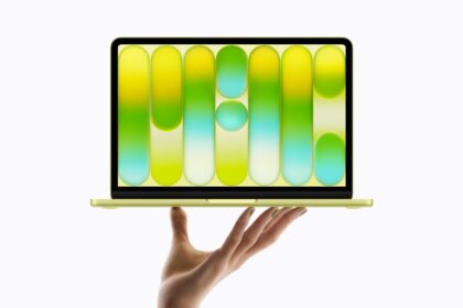 According to Taiwan-based tech columnist and former Bloomberg reporter Tim Culpan, Apple is already working on a new variant of the MacBook Neo (Image Source: Apple)