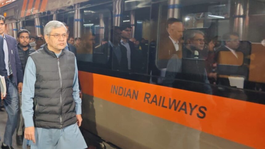 The Bengaluru-Mumbai Vande Bharat Sleeper train is likely to be operated and maintained by South Western Railway (SWR) zone. (Image: Ministry of Railways)