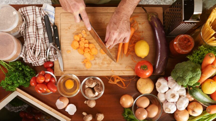 The study highlights how simple lifestyle habits may support long-term brain health. (Image for representation: FreePik)