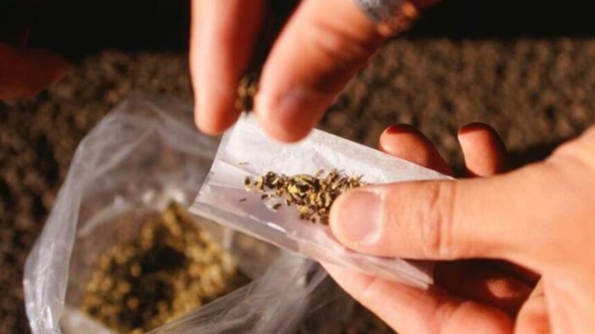 Drug crackdown in Anantnag intensified as police raided 20 hotspots targeting trafficking networks, with authorities also examining properties linked to alleged kingpins for legal action. (File Photo)