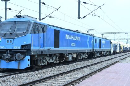 The Dankuni-Surat DFC will link the Eastern Dedicated Freight Corridor (EDFC).