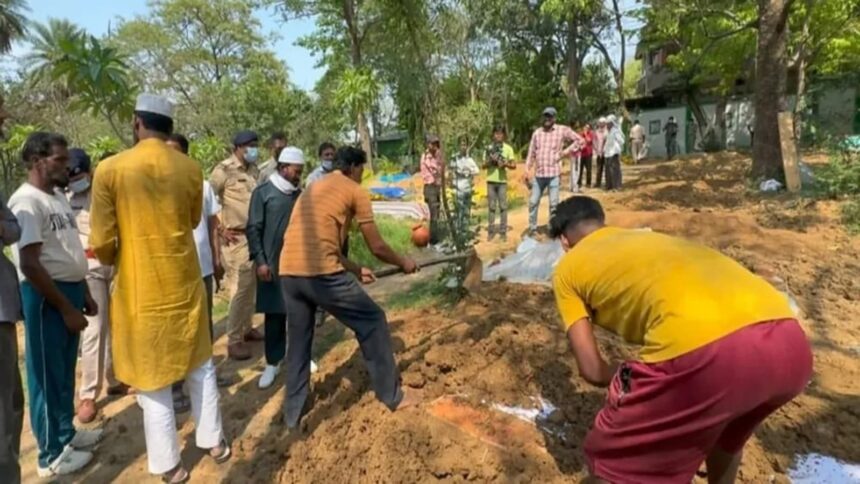 ‘Murder’ masked as bathroom fall: Ranchi teen, boyfriend booked after family flags injuries, body exhumed