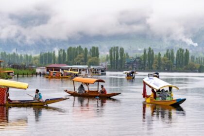 Big dip in visitors, 30% occupancy in hotels: Kashmir tourism ‘limping back’ but long way still to go, say stakeholders
