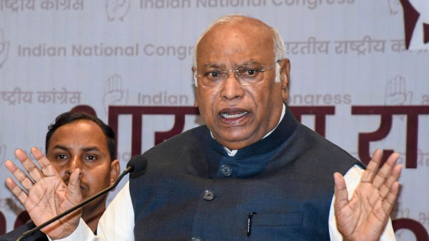 Kharge’s 'venomous snake' remark about BJP-RSS, Sarma's jibe cap off final day of Assam campaign