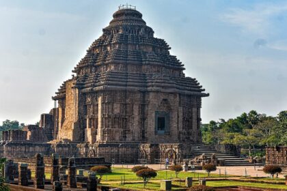 ASI begins drilling into Konark Sun Temple to remove 100-year-old British-era sand