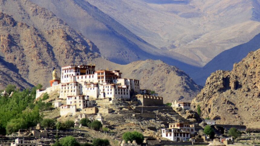 Ladakh power privatisation plan has drawn opposition from Leh and Kargil groups, who warn of job losses, rising tariffs and risks to national security. (Image via Wikimedia Commons)