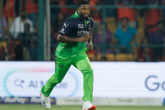 Romario Shepherd RCB vs DC