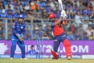 IPL 2026: Shreyas Iyer in action against Mumbai Indians. (CREIMAS)