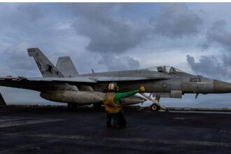 US fighter jet,