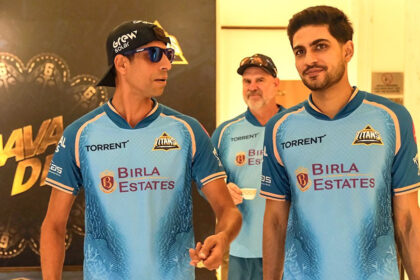 Shubman Gill with GT coaches