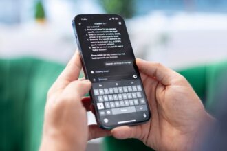 The research revealed that even the shortest use of AI could have an alarmingly negative impact on a user’s ability to think. (Image: FreePik)